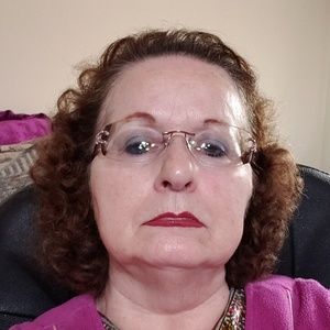 Meet your Posher, Mari